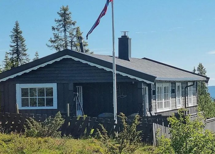 Family With Firepit At Sondre Fjellstolen
